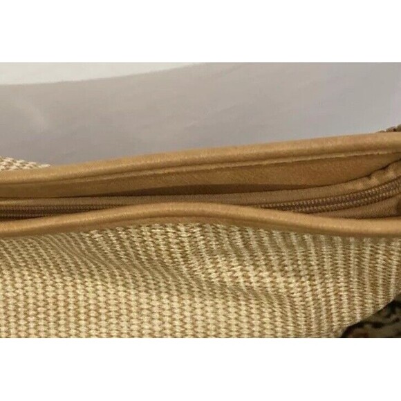 Wrangler Tote Bag Western Purses for Women Shoulder Handbag Hobo Bucket - Picture 9 of 9